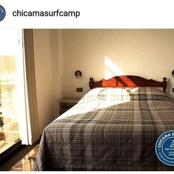 Chicama Surf Camp Hotel Puerto Chicama Ngoại thất bức ảnh